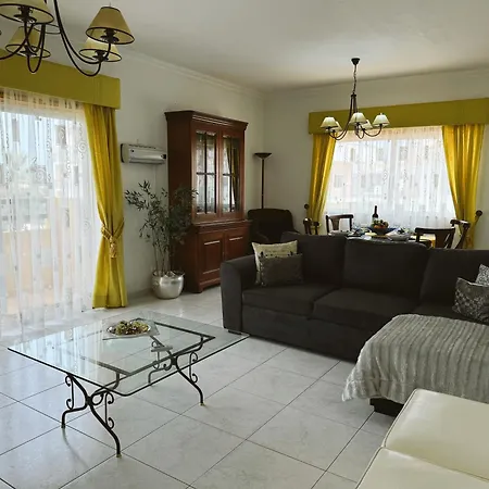 アパート Plaza Real - Silhueta Citadina *