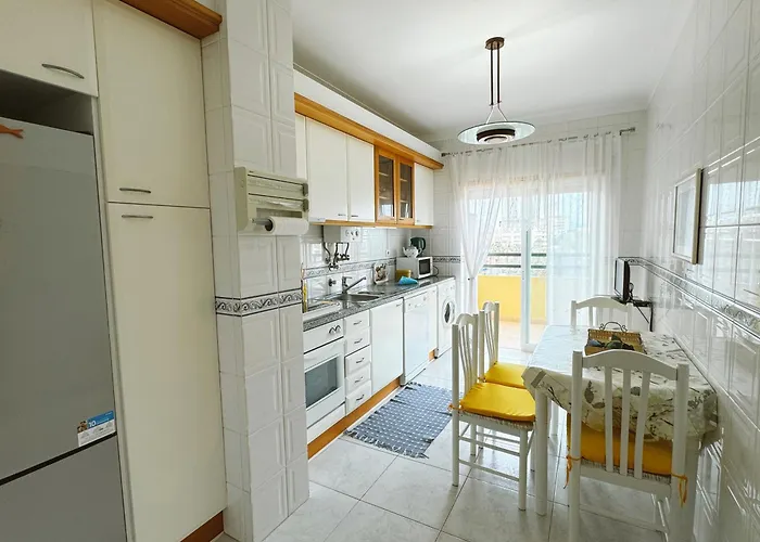 Plaza Real - Silhueta Citadina * Portimão