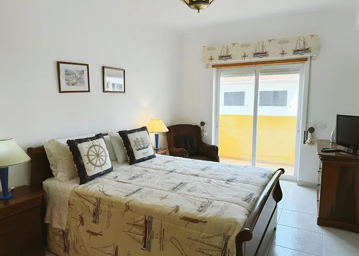 Apartamento Plaza Real - Silhueta Citadina *