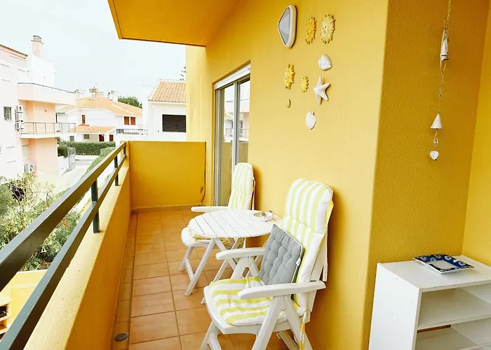 Plaza Real - Silhueta Citadina Portimão