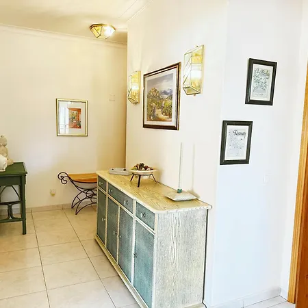 Apartamento Plaza Real - Silhueta Citadina *